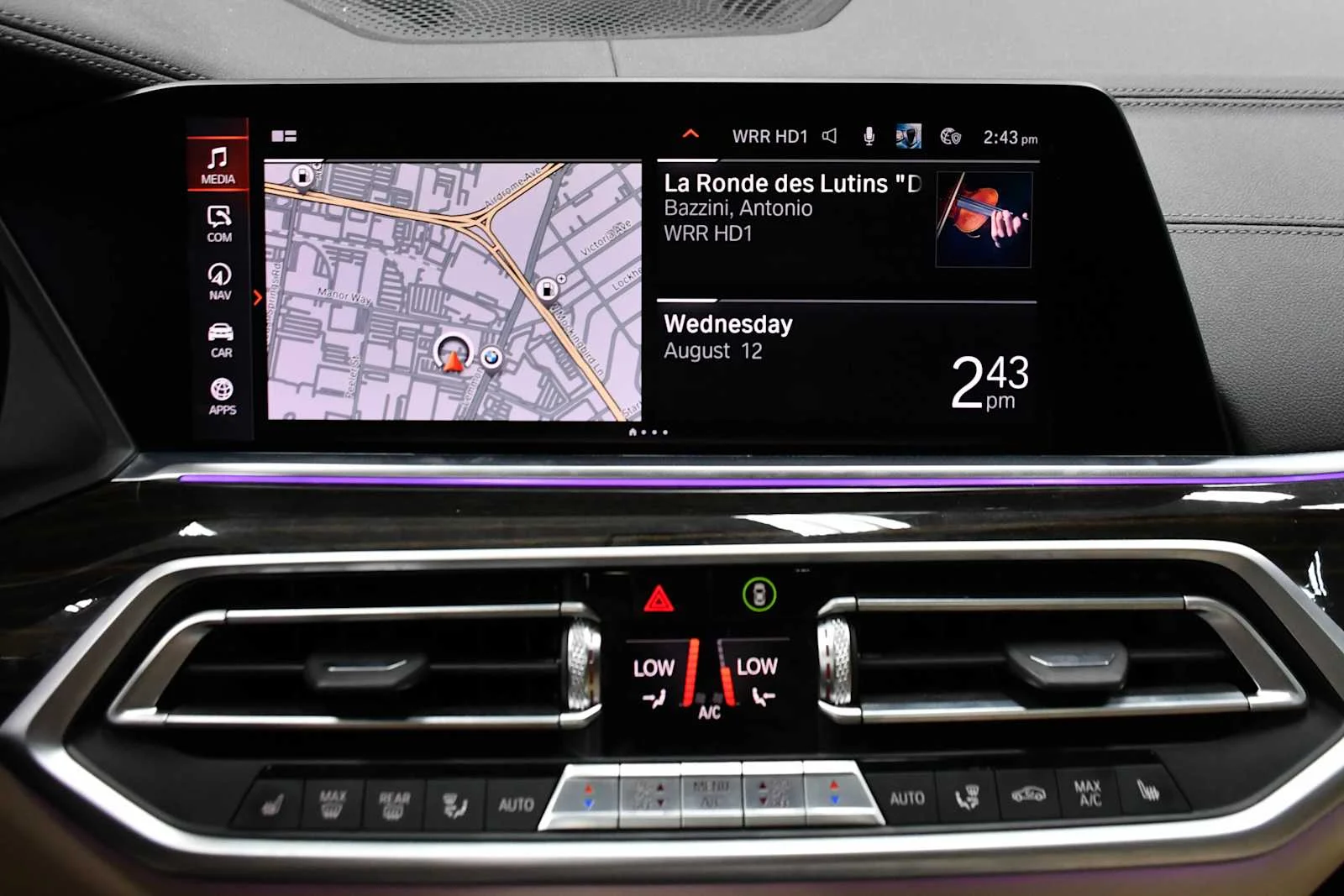 Used 2020 Alpine White BMW sDrive40i image 18