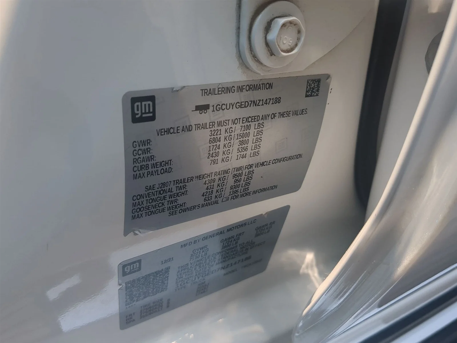 Used 2022 Iridescent Pearl Tricoat Chevrolet LTZ image 35
