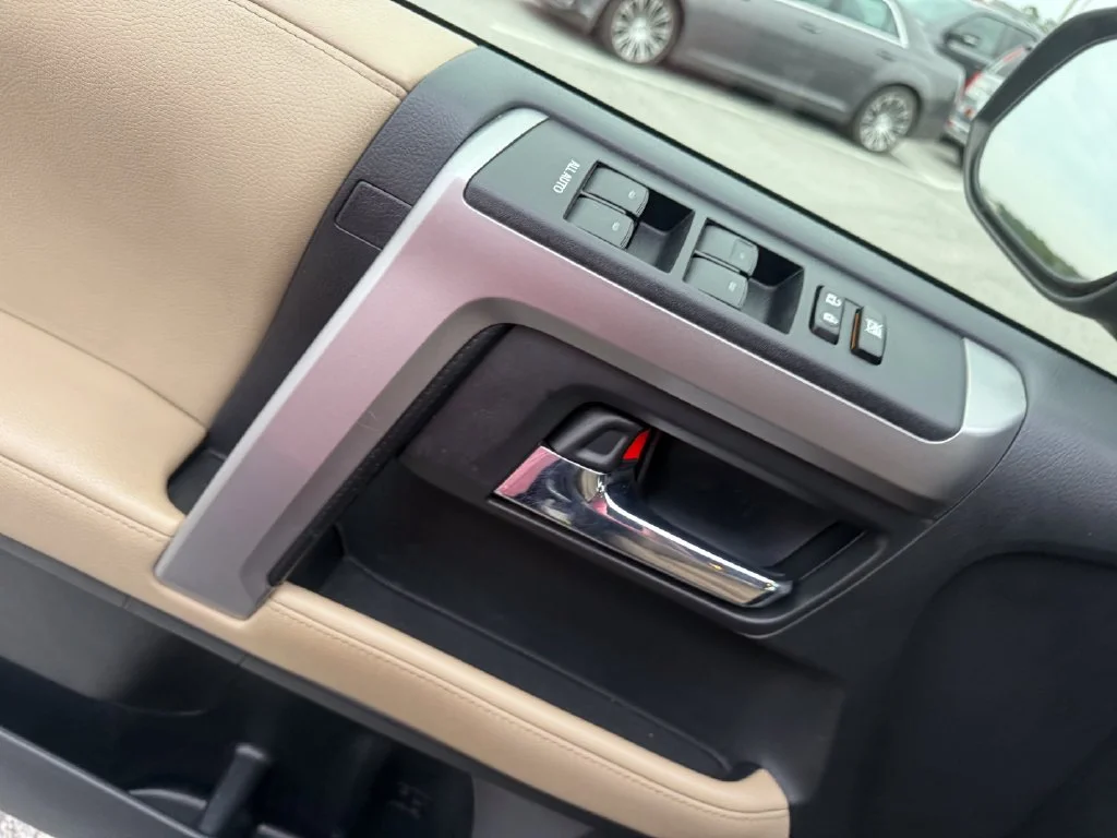 Used 2021 Gray Toyota SR5 image 6