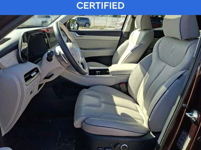 Used 2024 Red Hyundai Calligraphy image 13