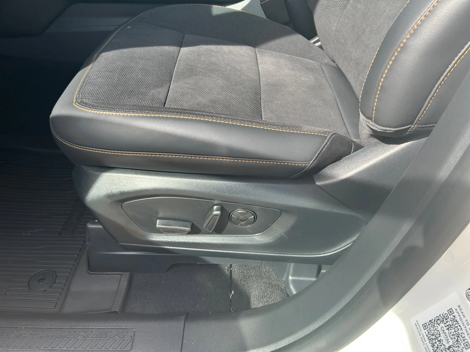 New 2026 Star White Metallic Tri-Coat Ford Tremor image 14