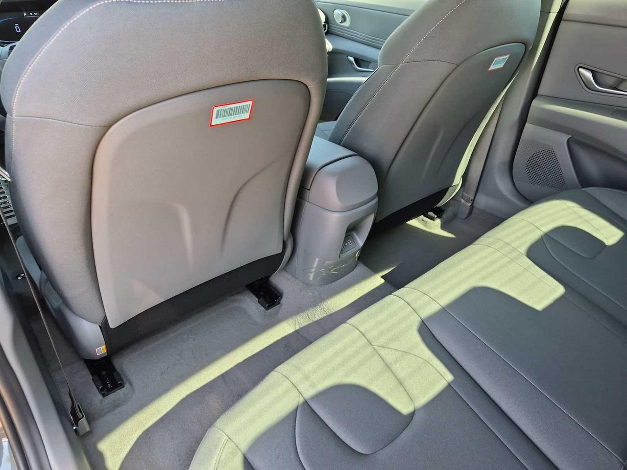 New 2026 Amazon Gray Hyundai SEL Sport image 17