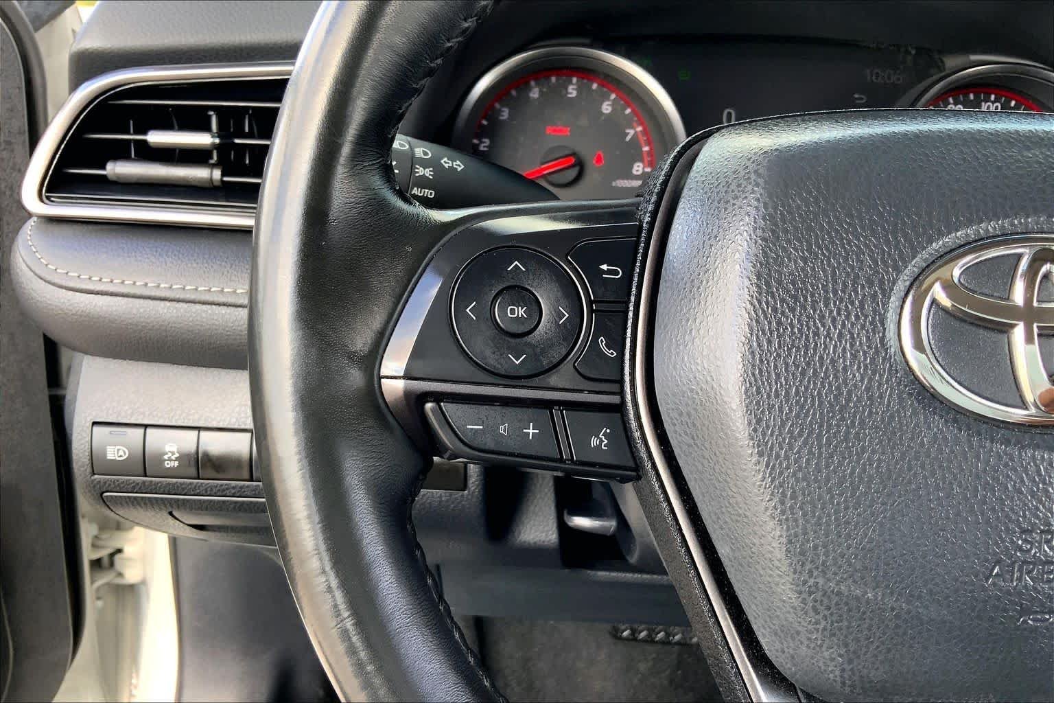 Used 2024 Ice Edge Toyota XSE image 23