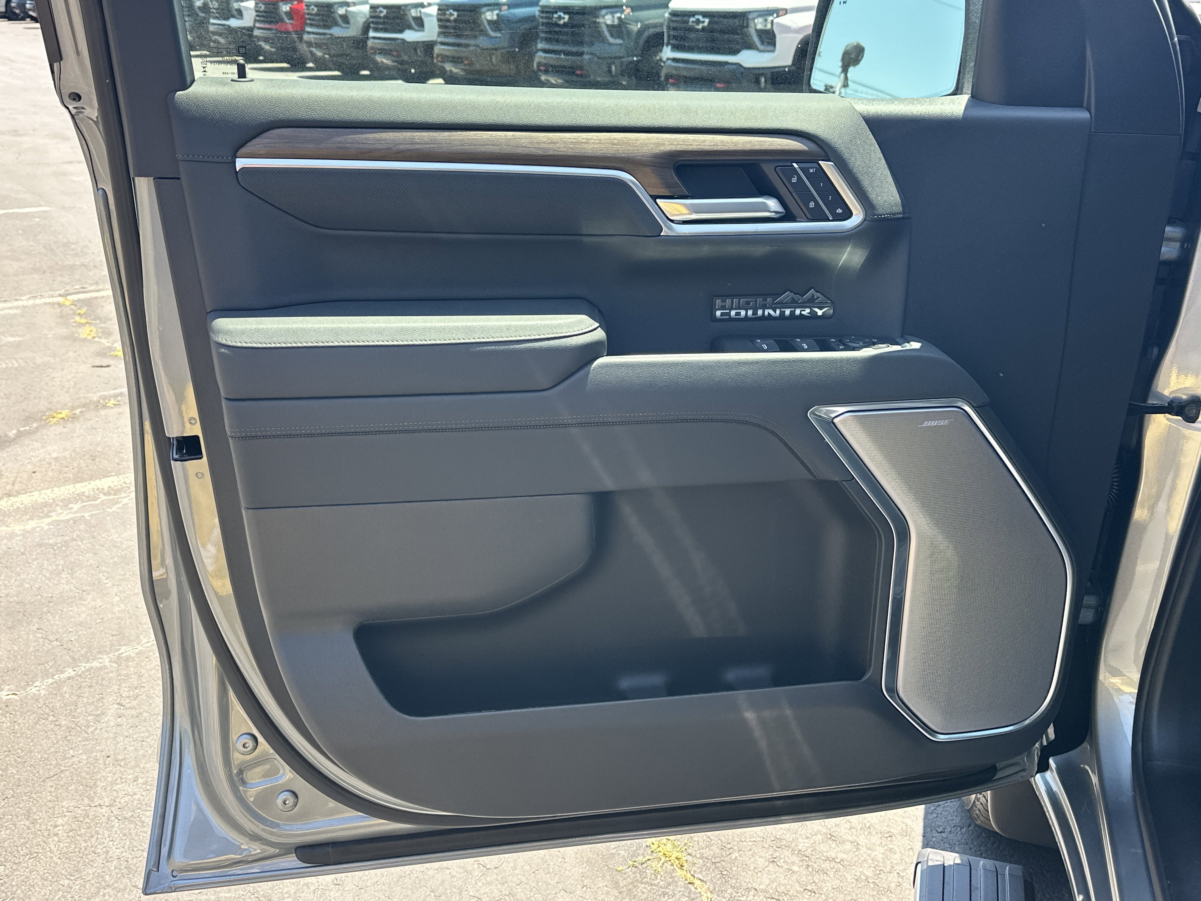 2026 Chevrolet Silverado 1500 High Country - Photo 11