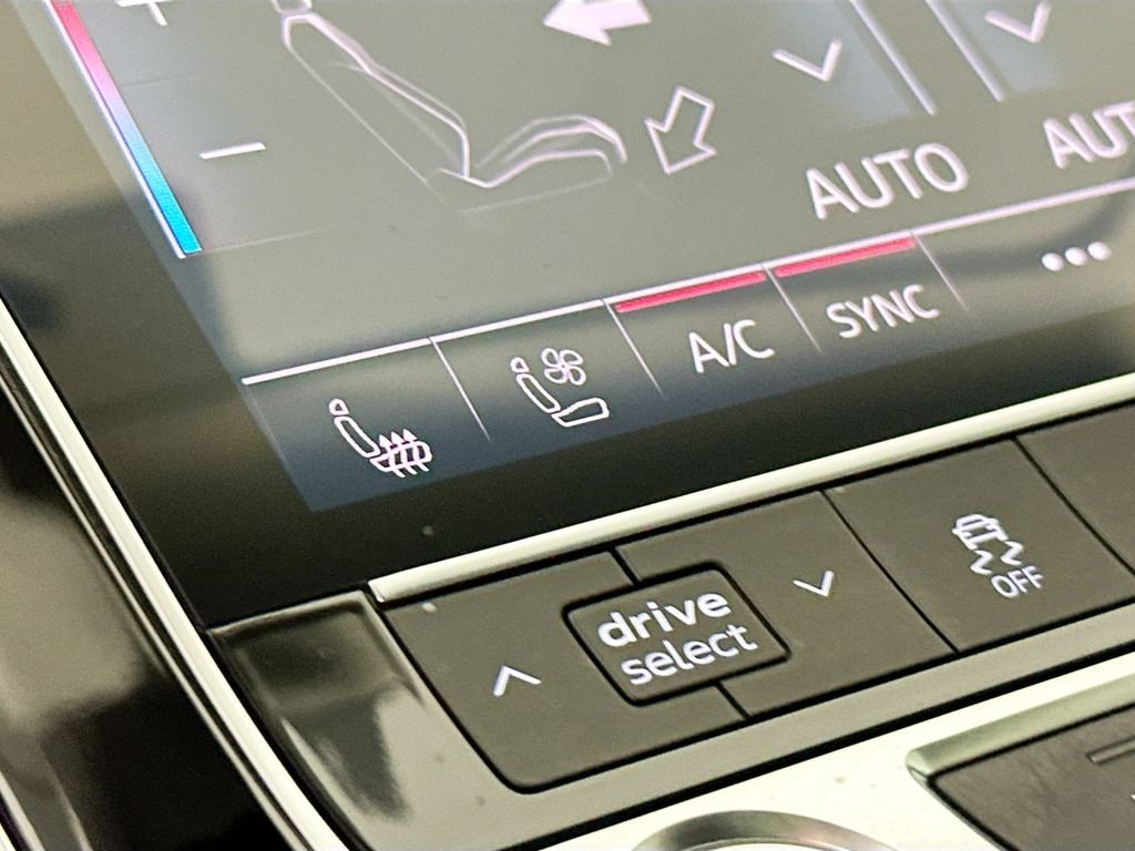 Used 2019 Silver Audi 3.0T Premium Plus image 20