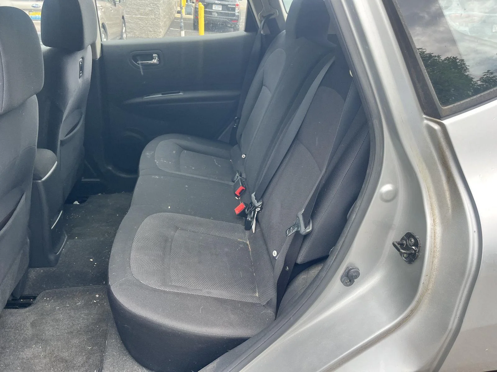 Used 2012 Brilliant Silver Nissan S image 12