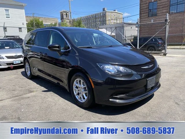 Used 2023 Black Chrysler LX image 2