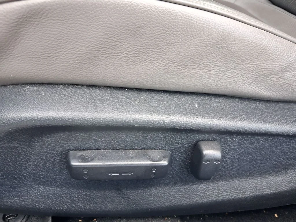 Used 2016  Honda EX-L image 17