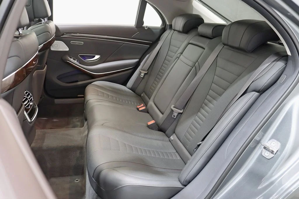 Used 2019 Gray Mercedes-Benz S 560 image 33