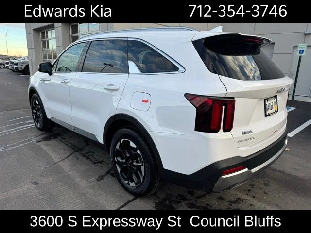 2025 Kia Sorento S - Photo 8