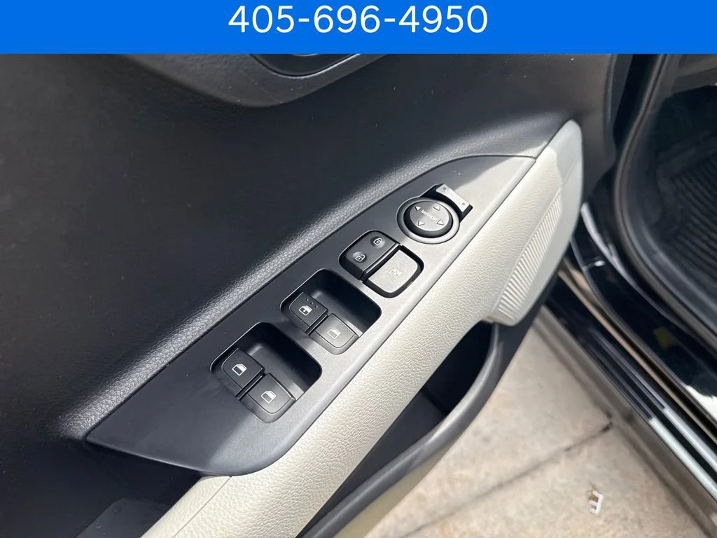 Pre-Owned 2021 Kia Rio S