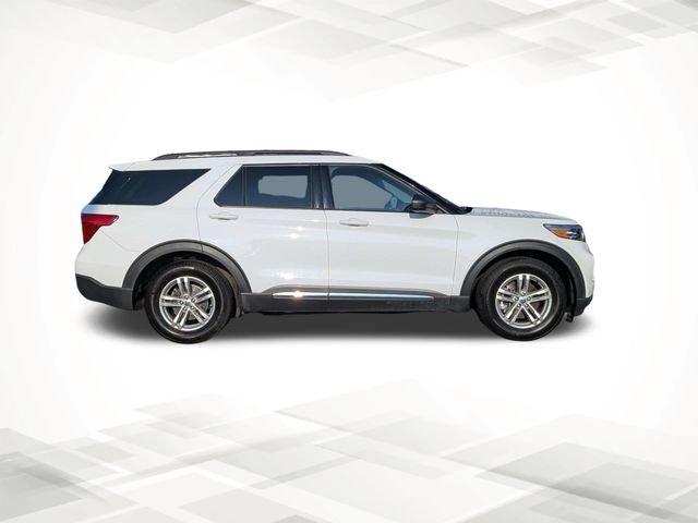 Used 2023 White Ford XLT image 3