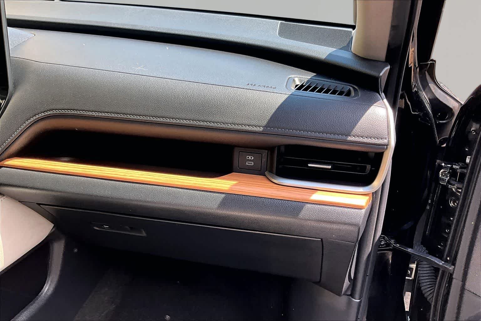 2024 Toyota Grand Highlander Limited - Photo 19