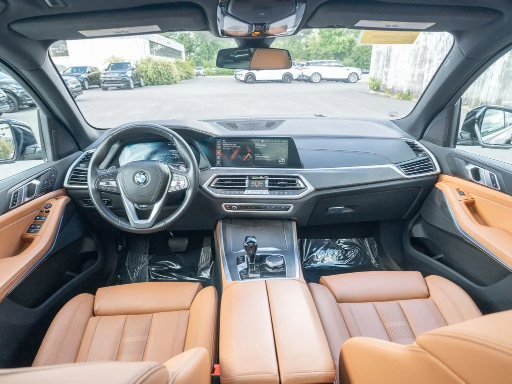 Used 2022 Brown BMW xDrive40i image 18