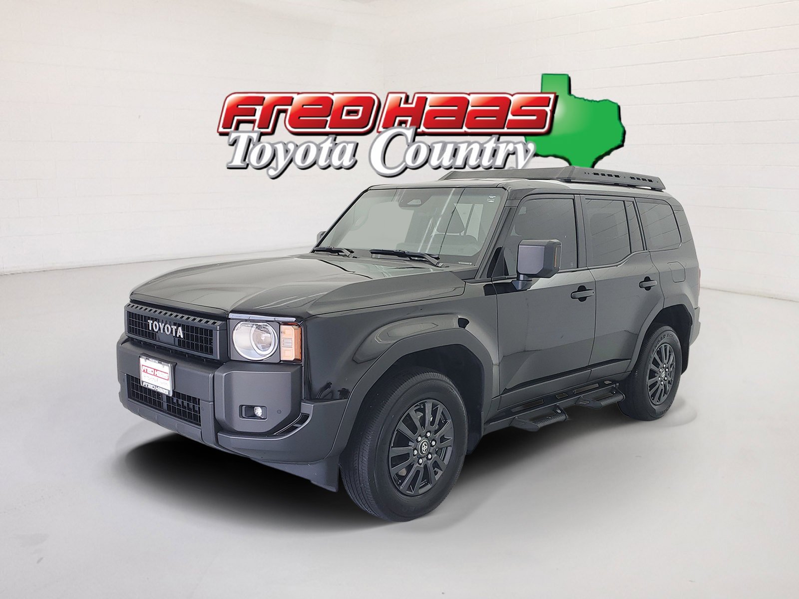Used 2025 Black Toyota Base image 1