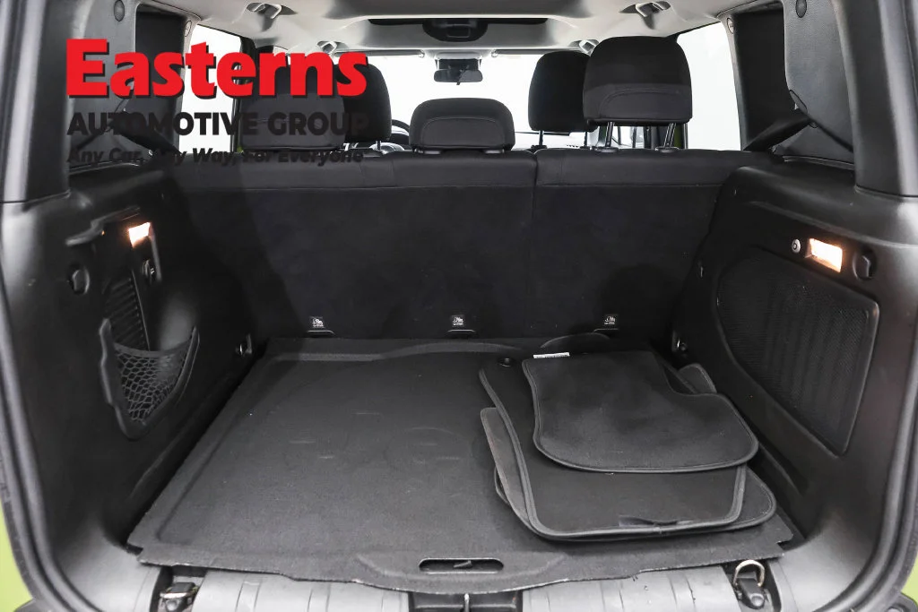 Used 2016 Green Jeep Latitude image 9