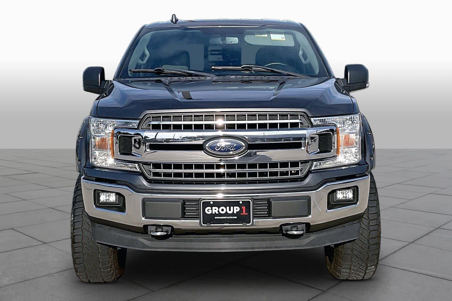 Used 2018 Magnetic Metallic Ford XLT image 4