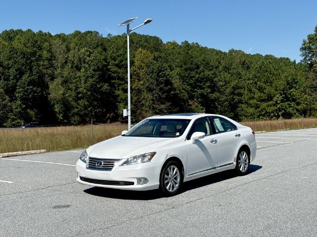 Used 2011  Lexus 350 image 3