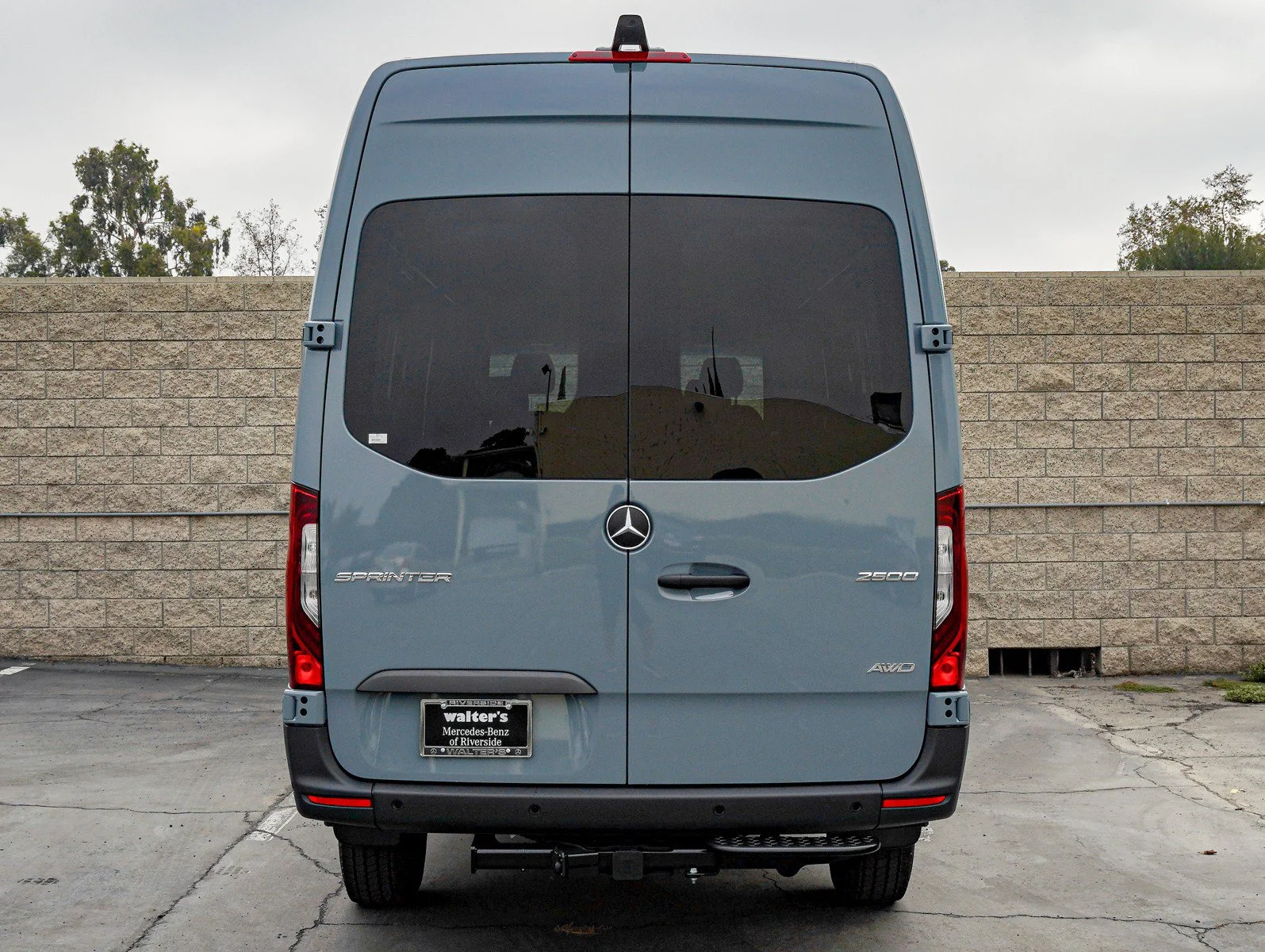 New 2026 Blue Hrey Mercedes-Benz  image 5
