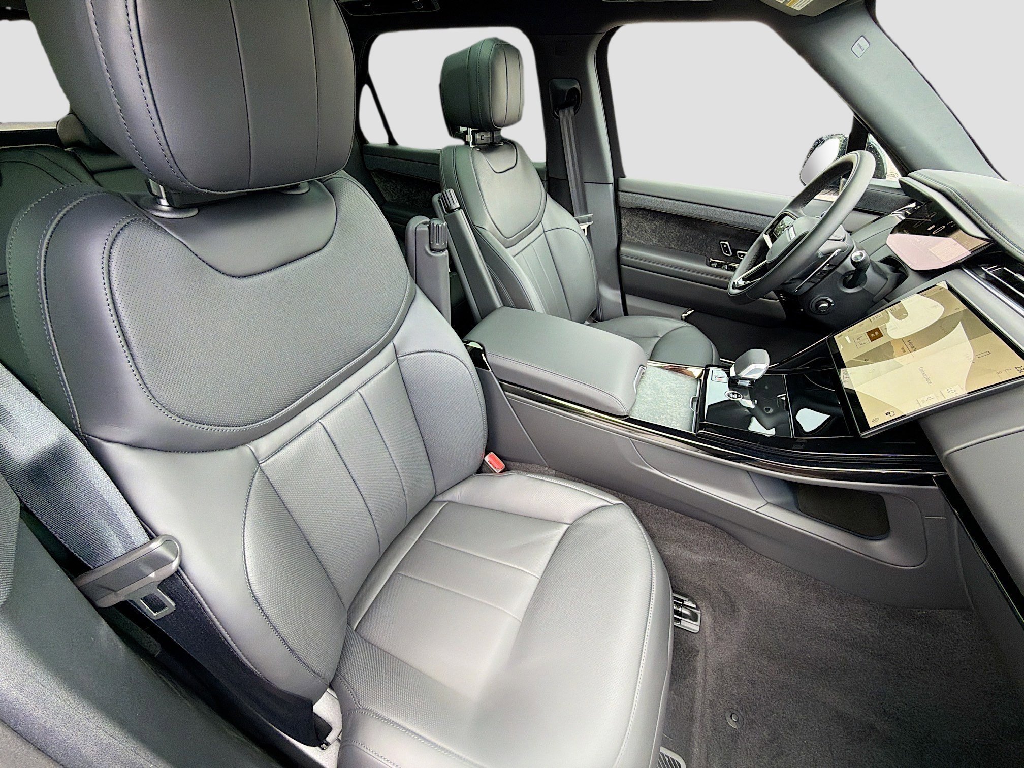 New 2026 Carpathian Grey Land Rover Dynamic SE image 15