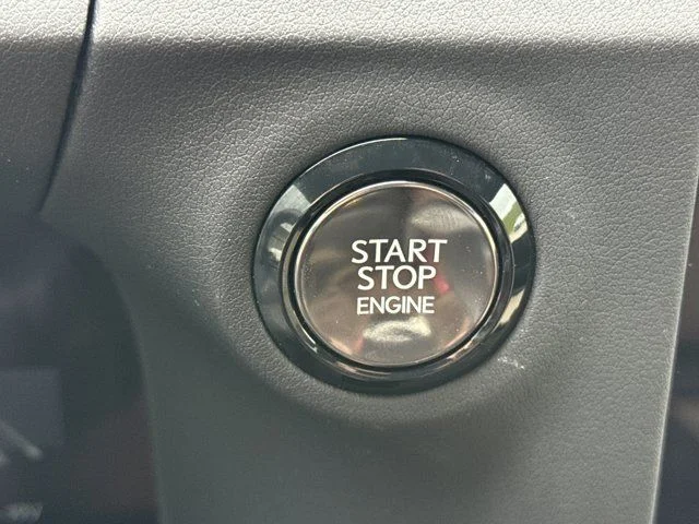 Used 2025 White Lexus 550 Overtrail+ image 23