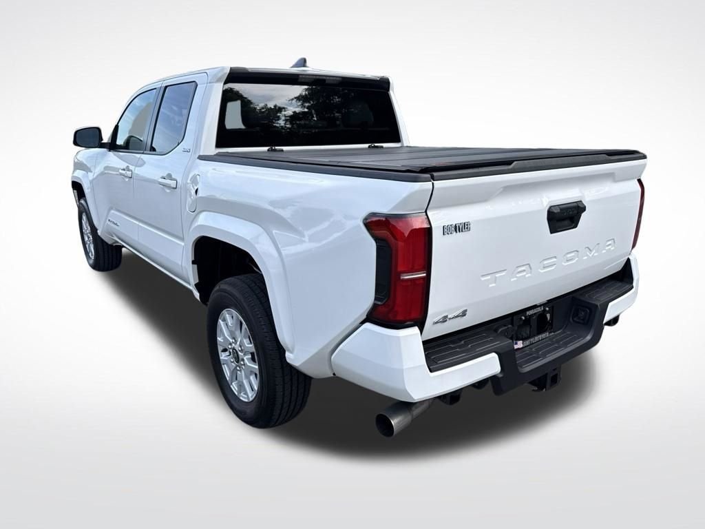 2025 Toyota Tacoma SR5 - Photo 7