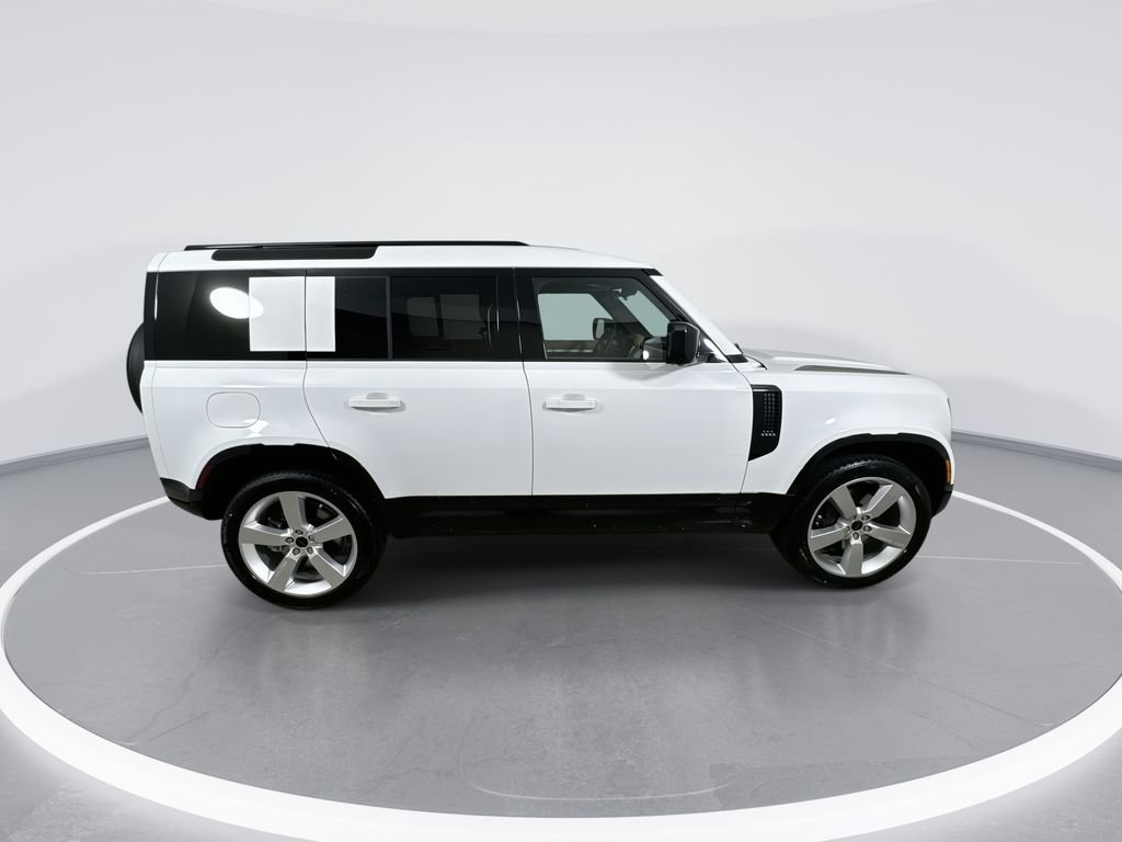 New 2026 FUJI WHT Land Rover X-Dynamic SE image 9