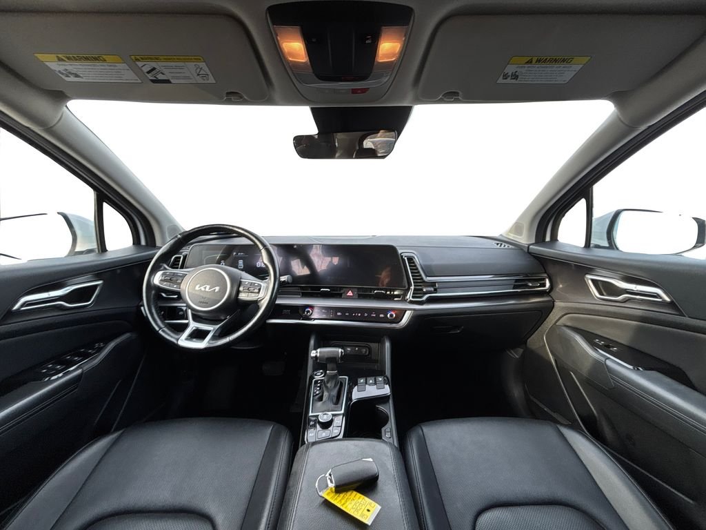 Used 2023 White Kia EX image 17