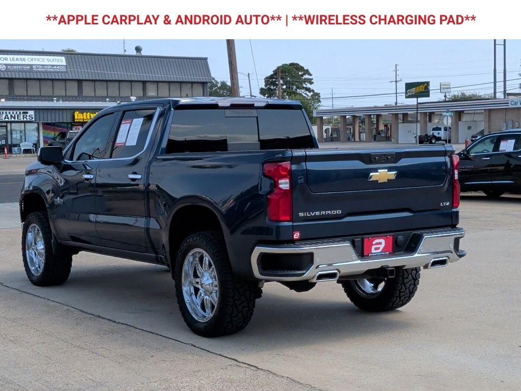 Used 2022 Blue Chevrolet LTZ image 6