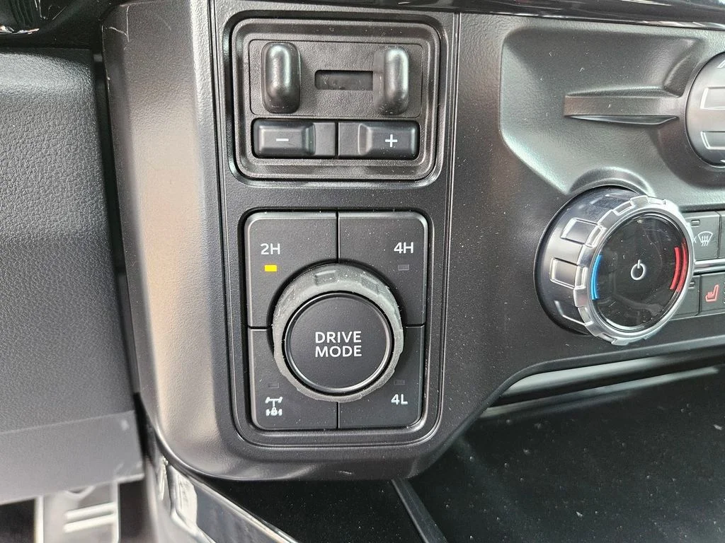 New 2026 Agate Black Metallic Ford F-250® Lariat® image 20