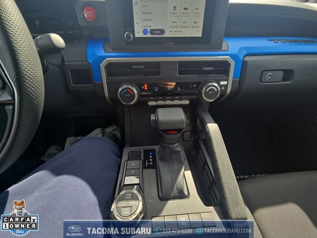 2025 Toyota Tacoma SR5 - Photo 15
