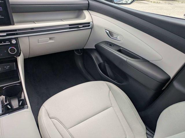 New 2026 Gray Hyundai SEL FWD image 18