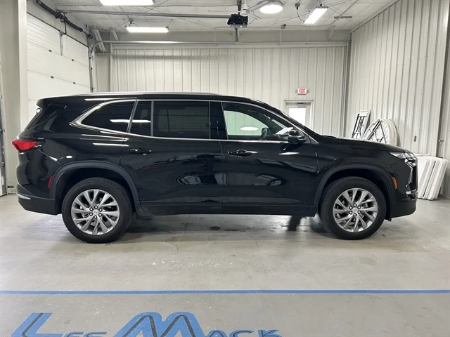 Used 2025 BLACK BUICK Preferred image 4