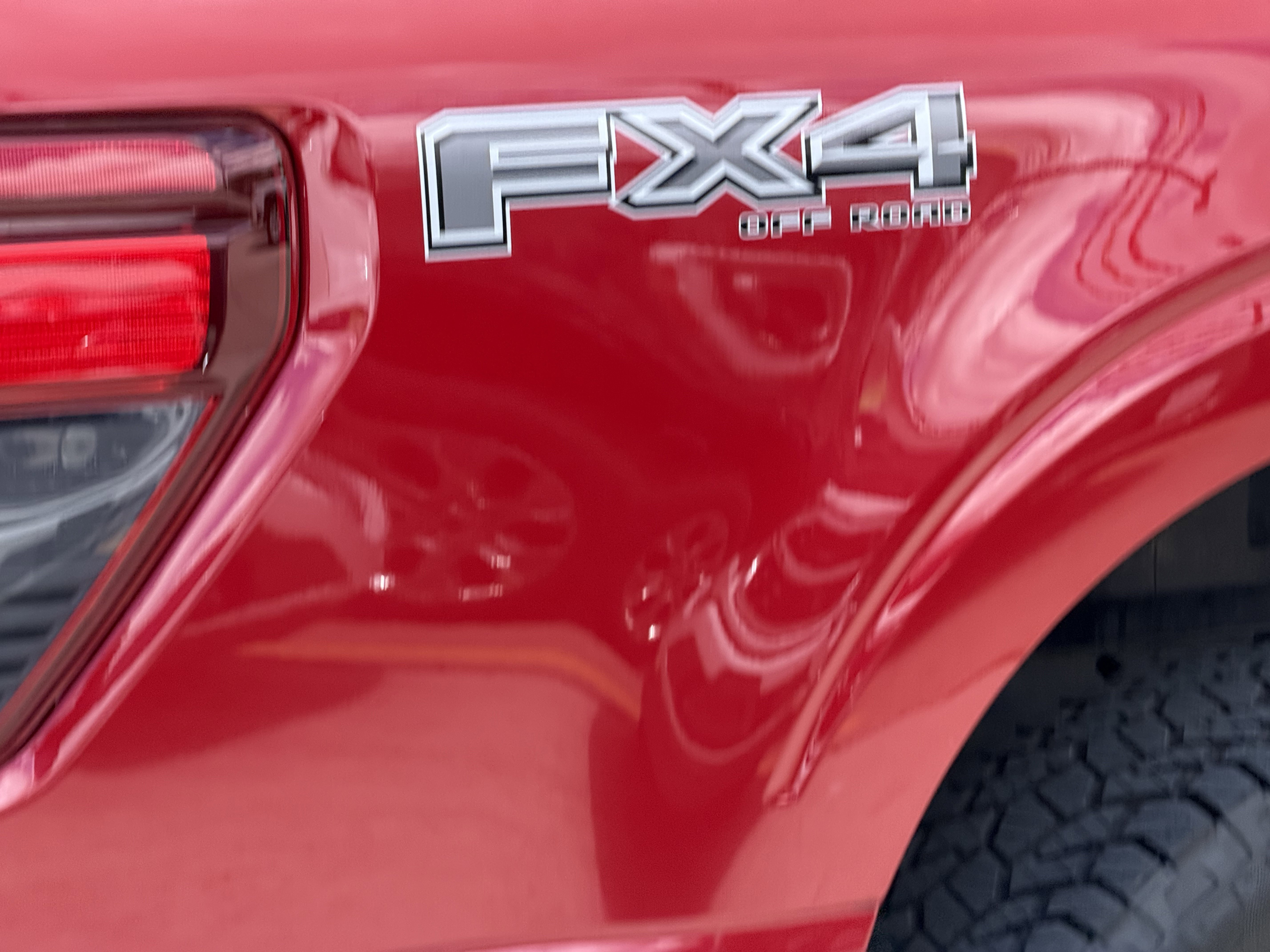 Used 2024 Rapid Red Metallic Tinted Clearcoat Ford XLT image 8