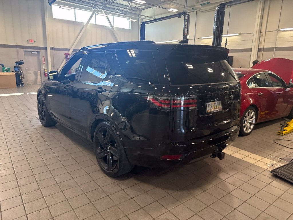 Used 2022 Black Land Rover HSE R-Dynamic image 7