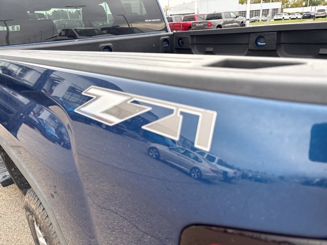 Used 2015 Stone Blue Metallic GMC SLE image 20