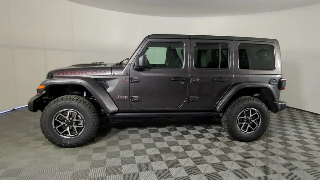 New 2026 Granite Crystal Metallic Clear-Coat Exterior Paint Jeep Rubicon image 8