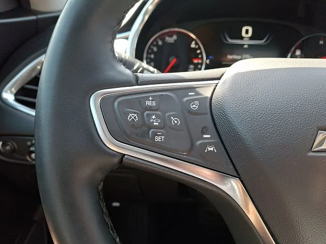 Used 2024 Summit White Chevrolet LT image 23
