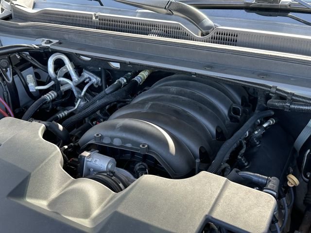 Used 2019 Beige Chevrolet Premier image 36