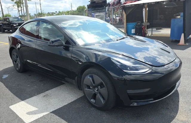 2023 Tesla Model 3 Base