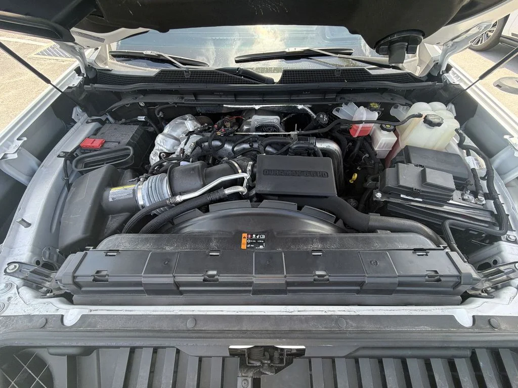 Used 2024 Beige Chevrolet High Country image 37