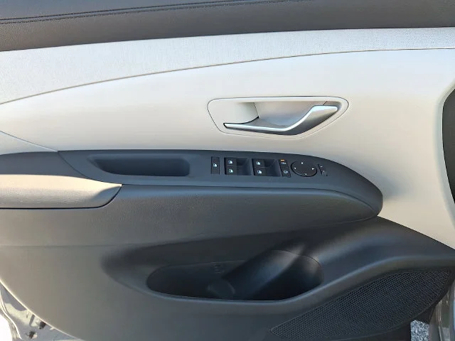 New 2026 Gray Hyundai SEL Premium image 8