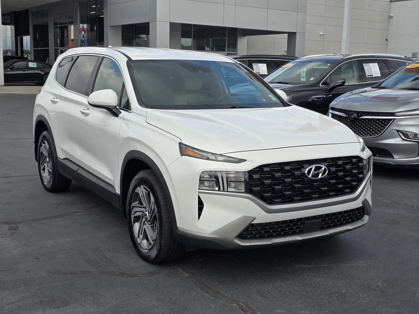 2023 Hyundai Santa Fe SE