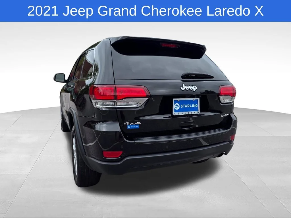 Used 2021  Jeep Laredo X image 7
