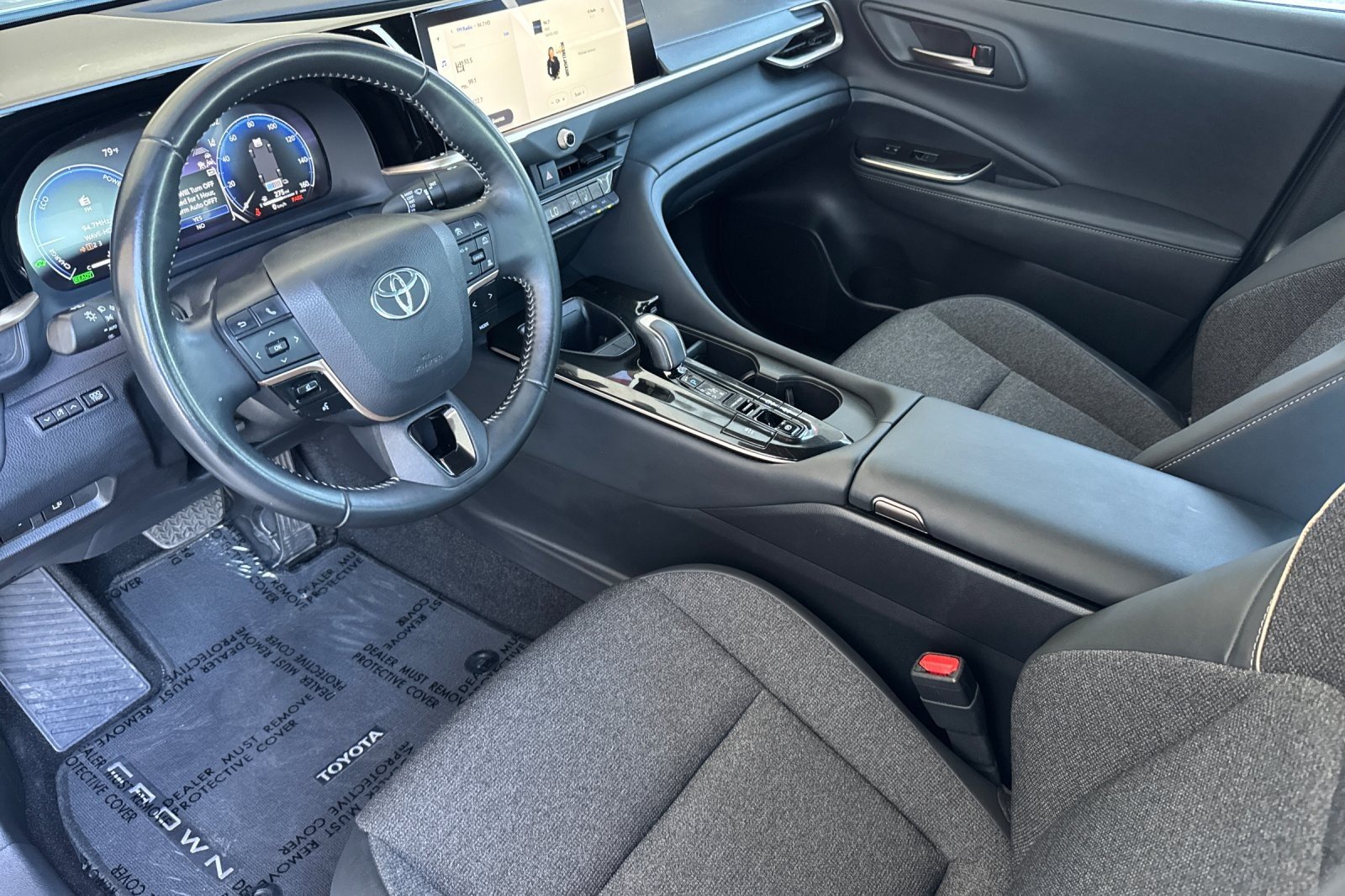 Certified Used 2024 Oxygen White Toyota XLE image 9