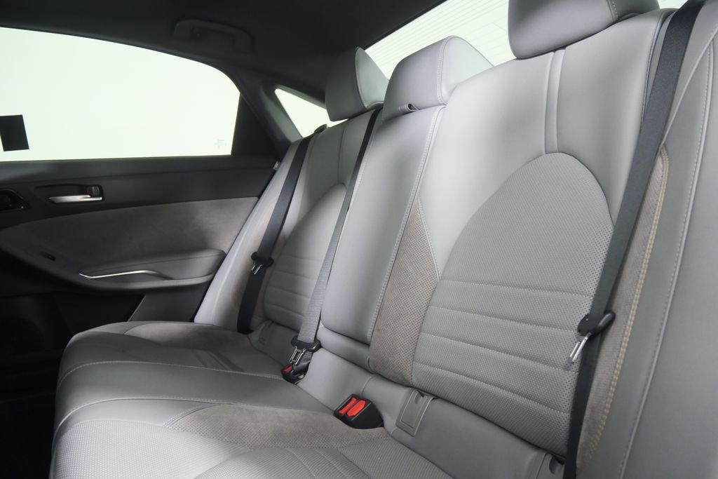 Used 2019 Harbor Gray Metallic Toyota XLE image 15