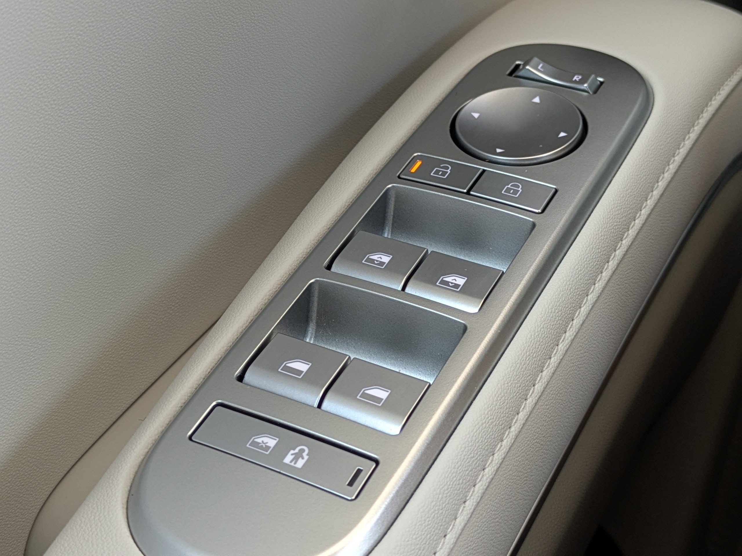 2026 Hyundai Palisade SEL - Photo 24