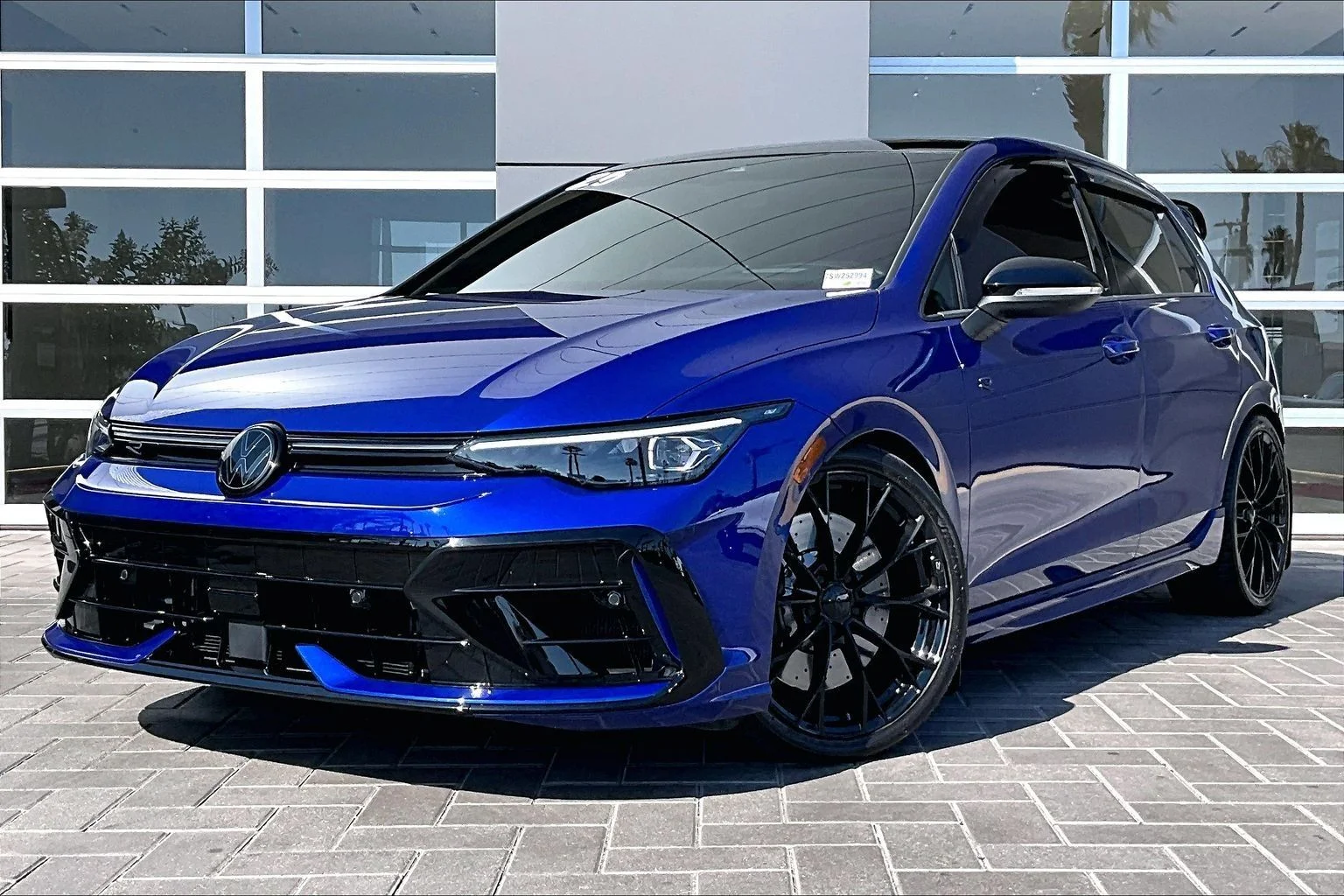 2025 Volkswagen Golf R Golf R Black Edition 4-door DSG's photo