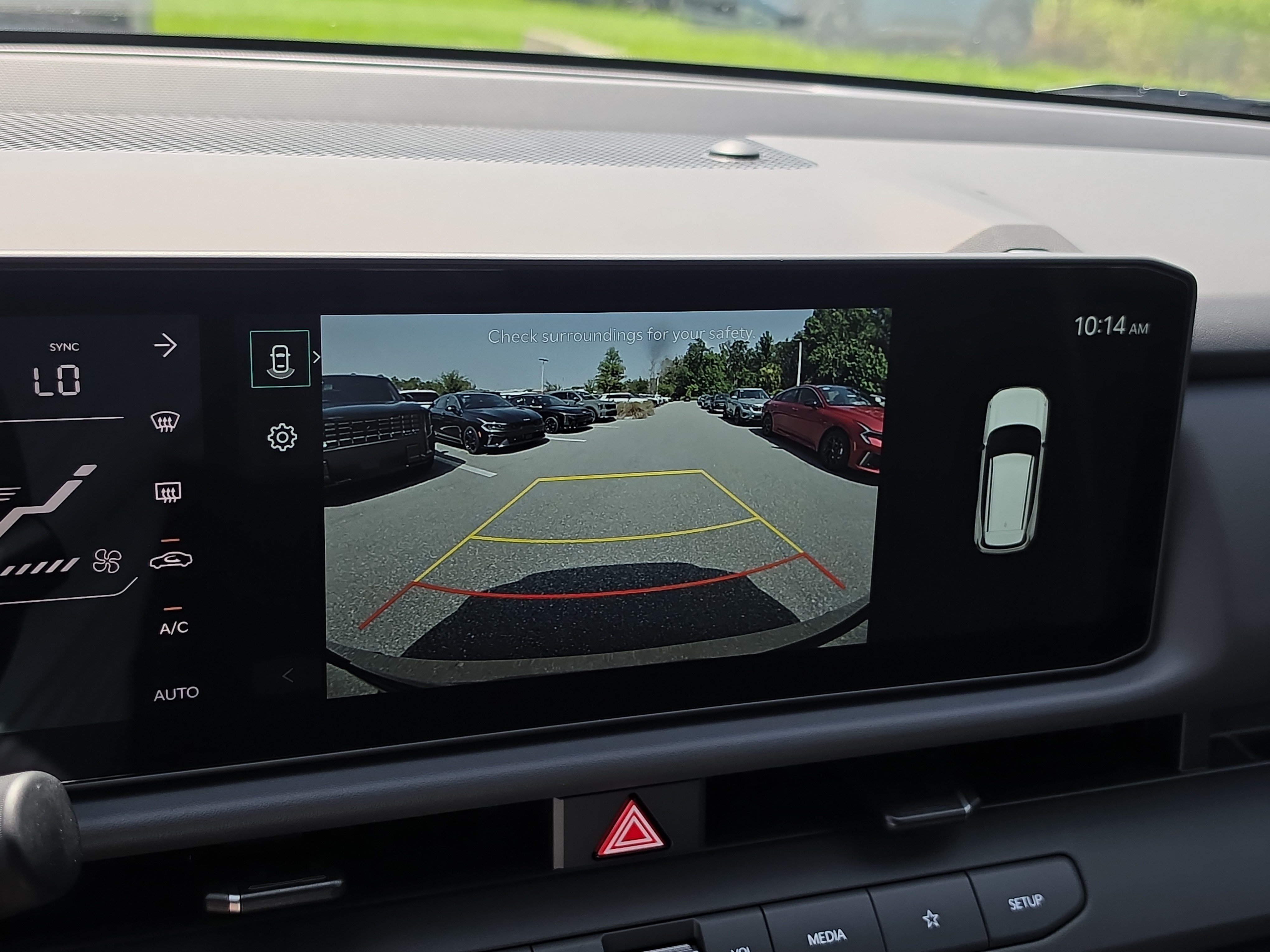 New 2027 Terrain Brown Kia X-Line S image 25