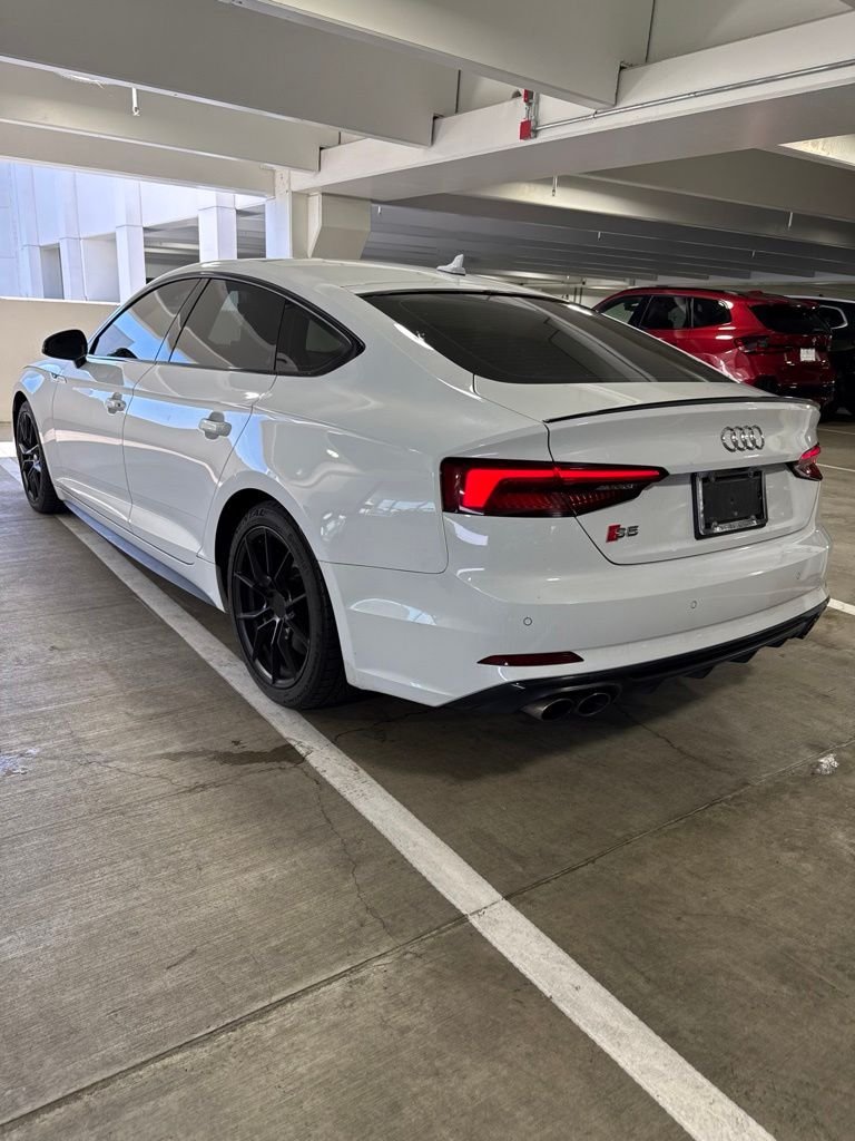 Used 2019  Audi Premium Plus image 6